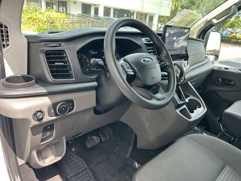 Used 2024 Ford Transit 350 XLT RWD image 20