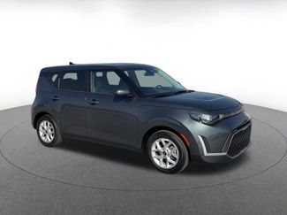 Used 2025 Kia Soul LX w/ LX Technology Package FWD video 2