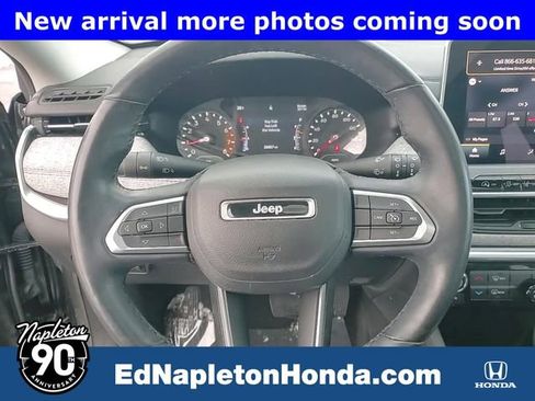 Used 2022 Jeep Compass Latitude w/ Sun and Sound Group image 13