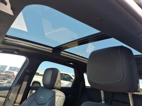 Certified 2023 Cadillac XT5 Premium Luxury AWD/4WD image 13