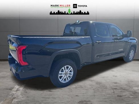 New 2026 Toyota Tundra SR5 w/ SR5 Convenience Package AWD/4WD image 6