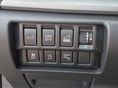 Used 2019 Subaru Forester Limited AWD/4WD image 25