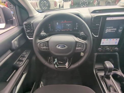 New 2025 Ford Ranger XLT w/ Trailer Tow Package RWD image 17