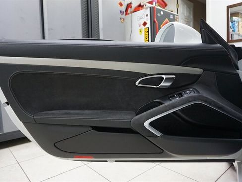 Used 2015 Porsche 911 GT3 RWD image 10