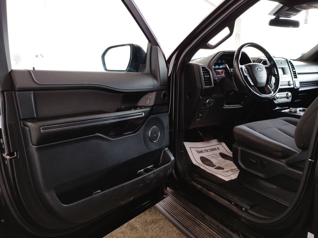 Used 2021 Ford Expedition XL AWD/4WD image 19