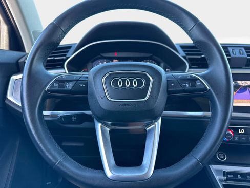 Used 2021 Audi Q3 2.0T Premium image 28