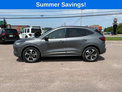 Certified 2023 Ford Escape ST-Line Select w/ Tech Pack #2 AWD/4WD image 4