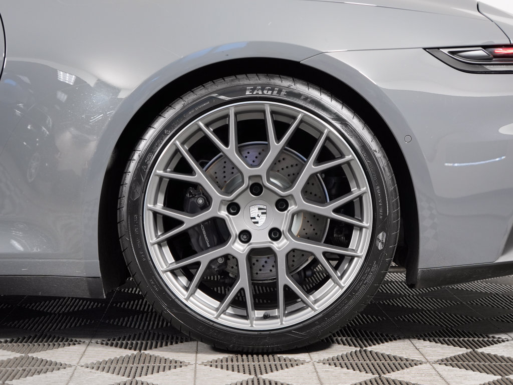 Certified 2025 Porsche 911 Carrera w/ Premium Package RWD image 20