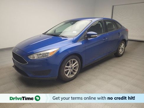Used 2018 Ford Focus SE w/ Cold Weather Package FWD image 1