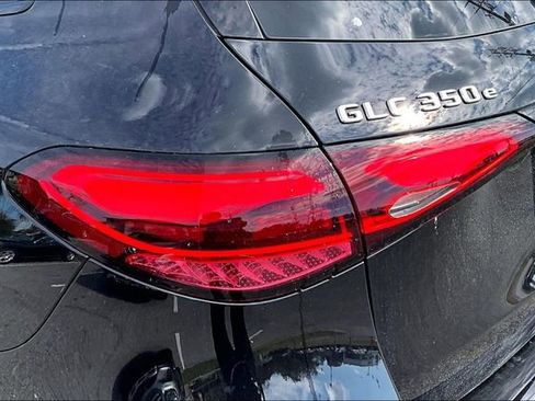 New 2025 Mercedes-Benz GLC 350e 4MATIC image 14
