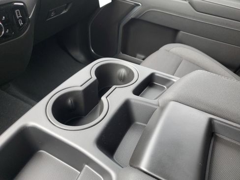 New 2026 GMC Sierra 1500 SLE image 27