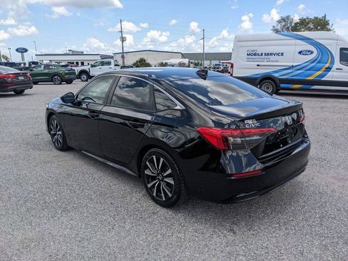 Used 2022 Honda Civic EX image 6