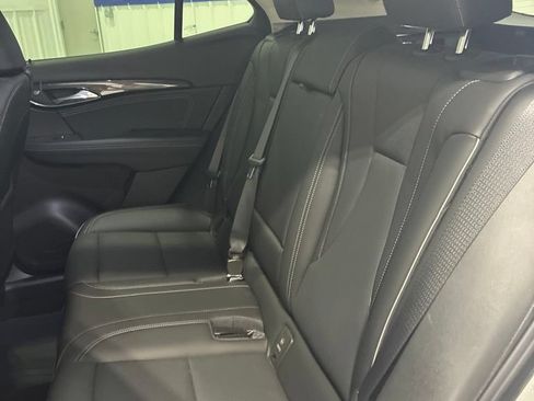 Used 2023 Buick Envision Essence FWD image 33