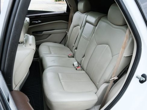 Used 2014 Cadillac SRX Premium w/ Driver Assist Package FWD image 36