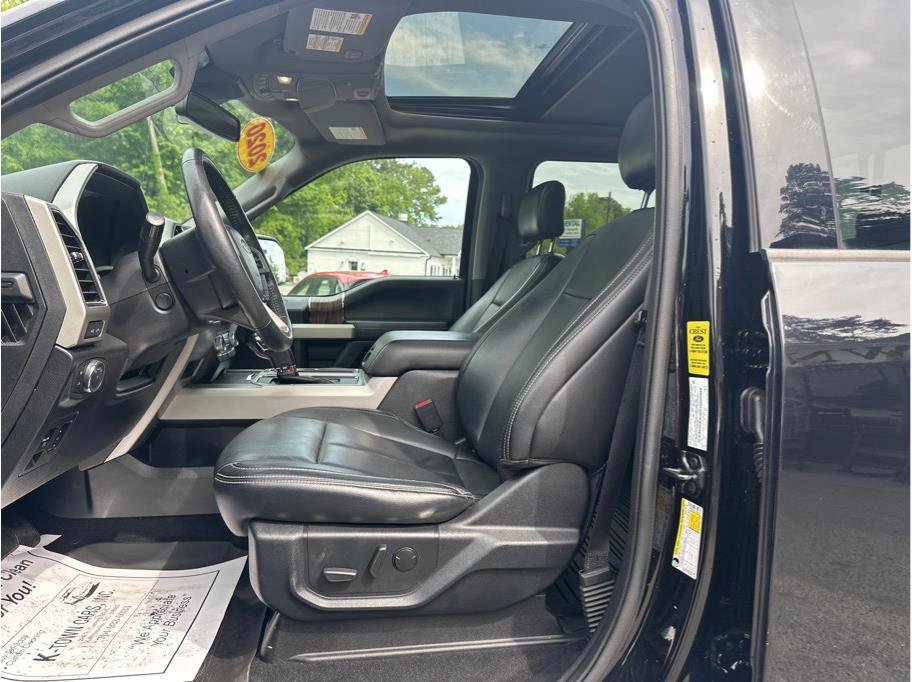 Used 2020 Ford F150 Lariat w/ Equipment Group 502A Luxury AWD/4WD image 15