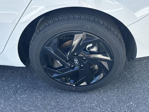 New 2026 Hyundai Elantra Sport FWD image 9