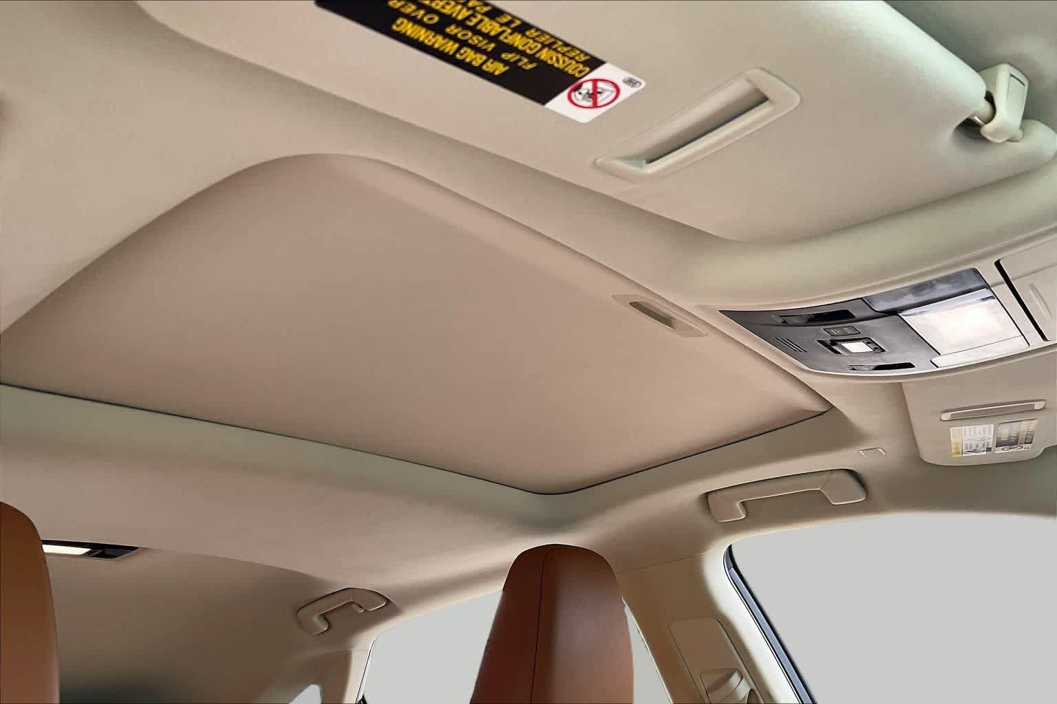 Used 2022 Lexus RX 350 FWD w/ Premium Package image 11