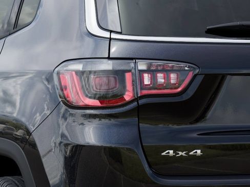 New 2026 Jeep Compass Limited w/ Sun, Sound & Navigation Group AWD/4WD image 10