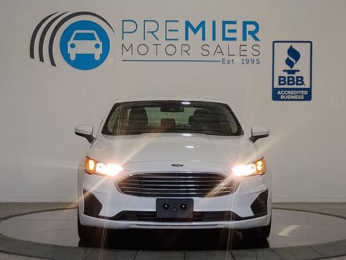 Used 2019 Ford Fusion SE FWD image 84
