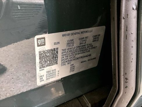 New 2026 Chevrolet Suburban RST w/ Comfort Package AWD/4WD image 9