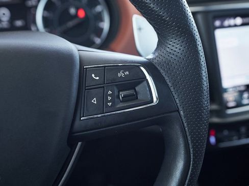 Used 2022 Maserati Levante Modena image 40