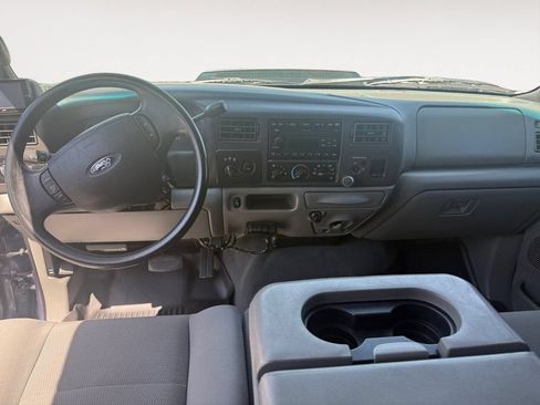 Used 2004 Ford F250 XL AWD/4WD image 10