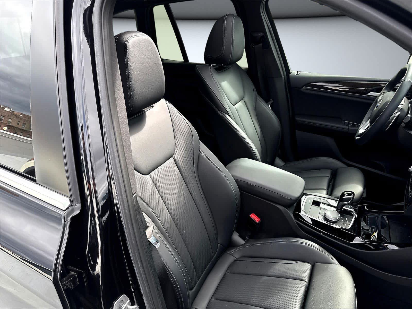 Used 2024 BMW X3 xDrive30i w/ Premium Package AWD/4WD image 31