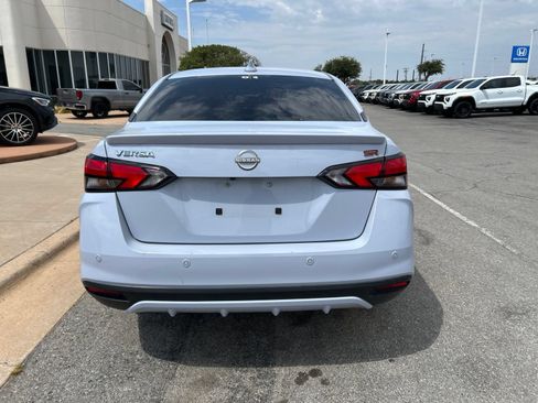 Used 2023 Nissan Versa SR w/ Trunk Package FWD image 6