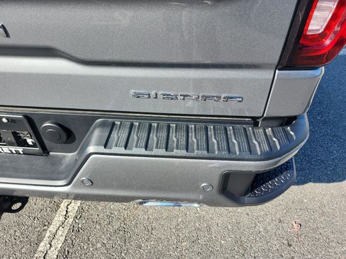 Certified 2024 GMC Sierra 1500 Denali image 5
