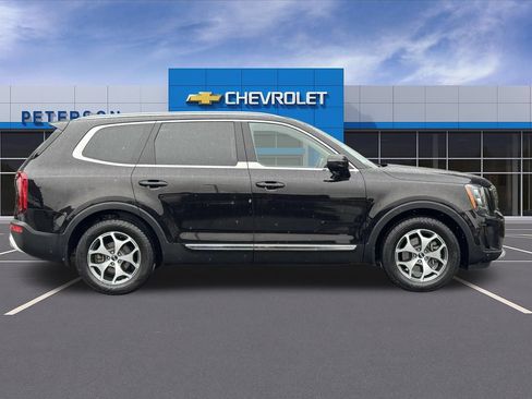 Used 2021 Kia Telluride EX AWD/4WD image 3