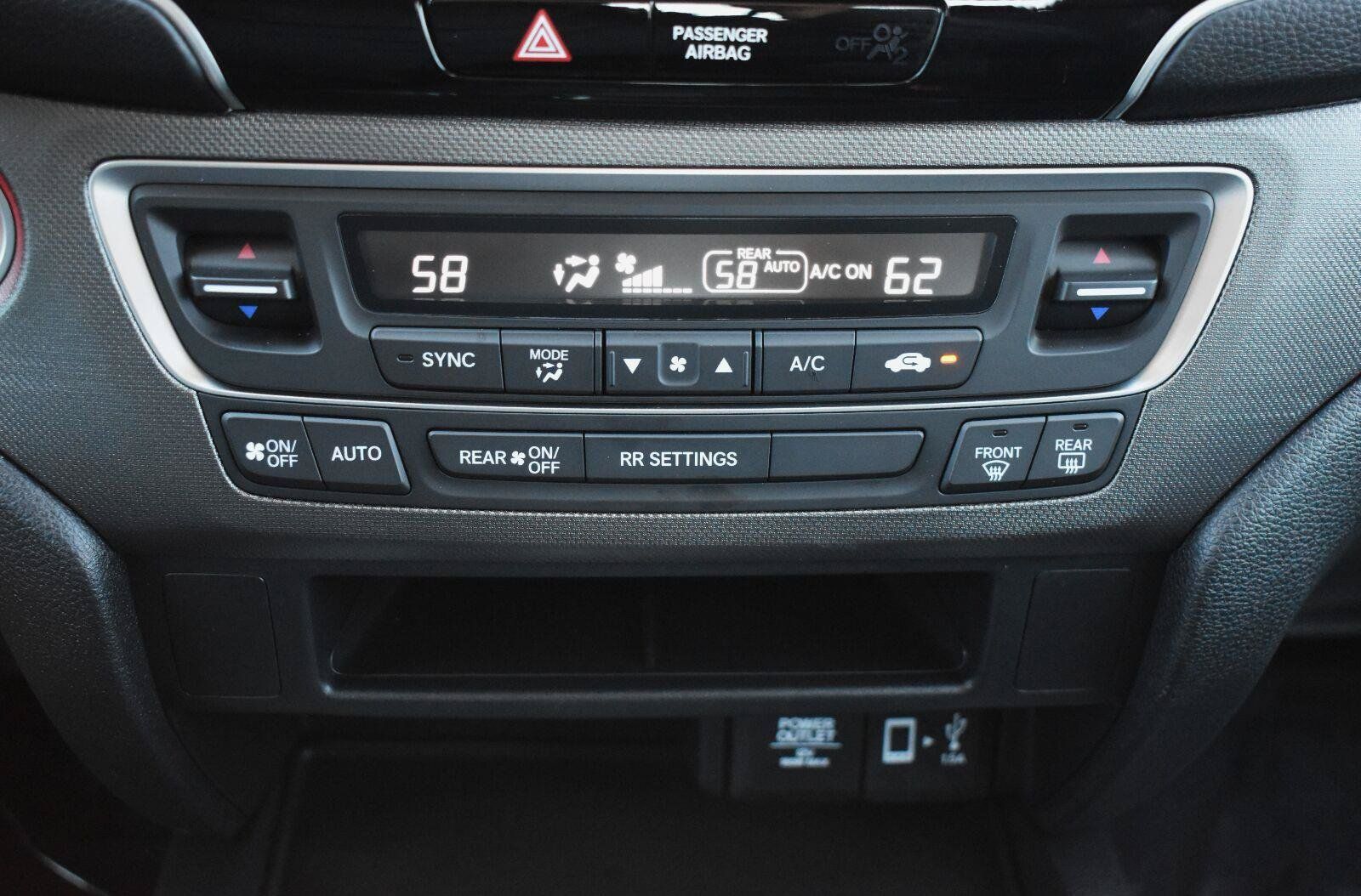Used 2023 Honda Ridgeline Sport image 6
