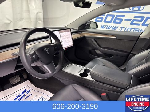 Used 2023 Tesla Model 3 Standard Range image 20