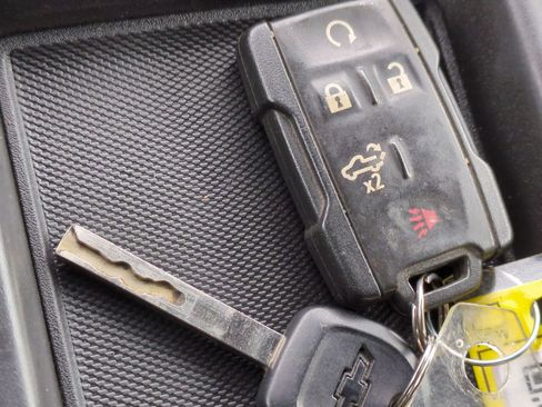 Used 2021 Chevrolet Silverado 1500 Custom Trail Boss image 64