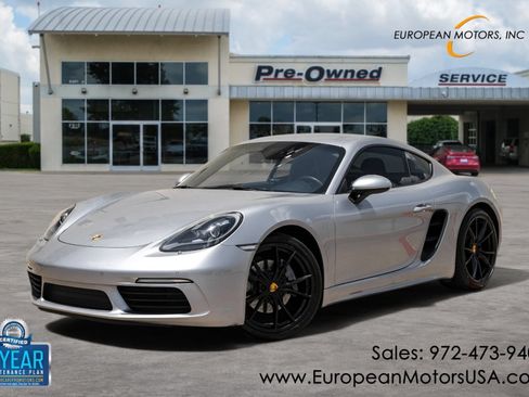 Used 2019 Porsche 718 Cayman RWD image 1
