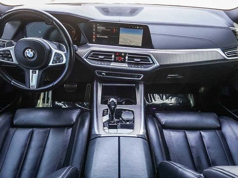 Used 2022 BMW X5 sDrive40i w/ M Sport Package image 14