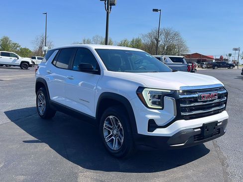 Used 2025 GMC Terrain Elevation AWD/4WD image 7