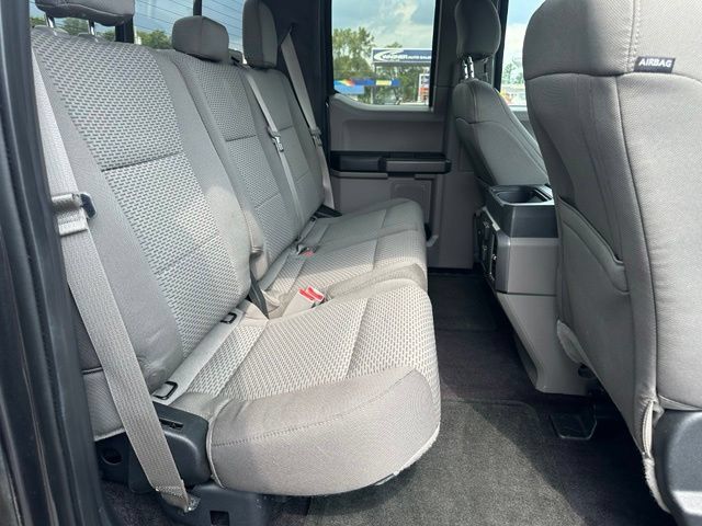 Used 2015 Ford F150 XLT w/ Equipment Group 302A Luxury AWD/4WD image 22