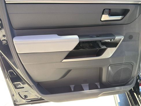 New 2026 Toyota Tundra Limited AWD/4WD image 9