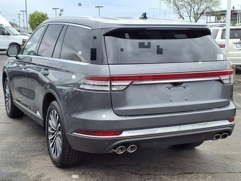 Certified 2023 Lincoln Aviator AWD w/ Premium Package image 4