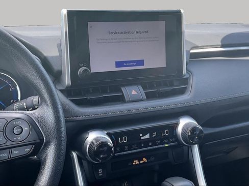 Certified 2025 Toyota RAV4 XLE AWD/4WD image 6
