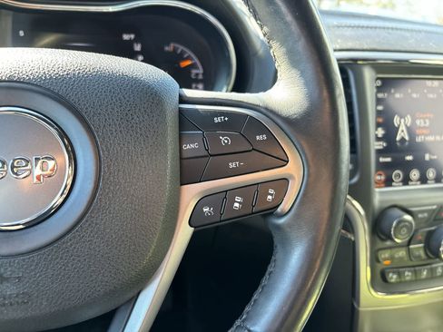 Used 2018 Jeep Grand Cherokee High Altitude image 11