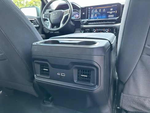 Used 2024 Chevrolet Silverado 1500 LT Trail Boss w/ Convenience Package II AWD/4WD image 26