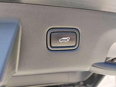 Used 2022 Hyundai Tucson Limited AWD/4WD image 10
