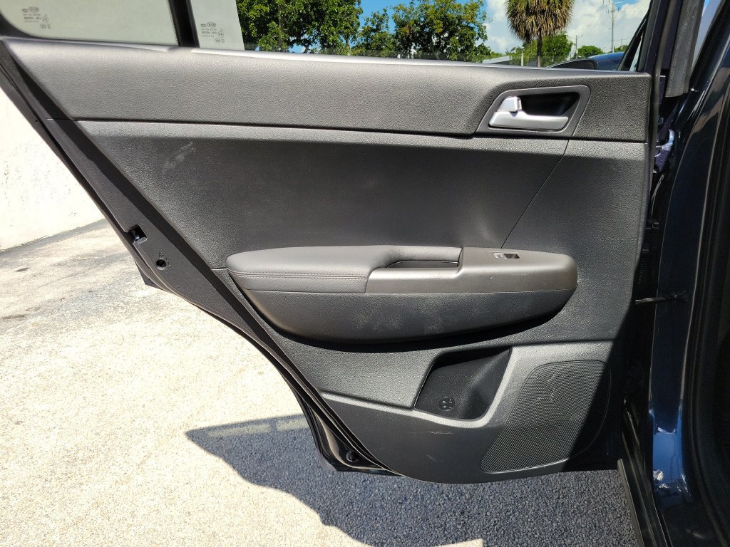 Certified 2022 Kia Sportage LX FWD image 14