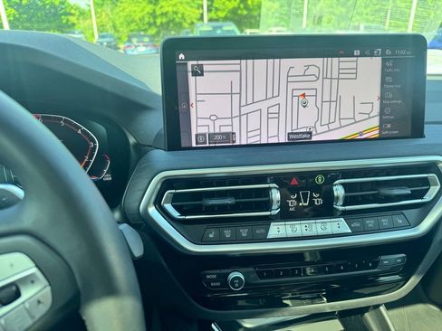 Certified 2023 BMW X4 xDrive30i w/ Premium Package AWD/4WD image 9