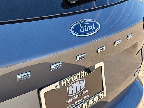 Used 2023 Ford Escape ST-Line Select w/ Tech Pack #2 image 11