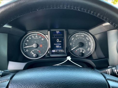 Used 2023 Toyota Tacoma TRD Sport image 24