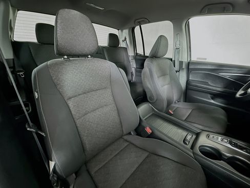 Certified 2023 Honda Ridgeline Sport image 25