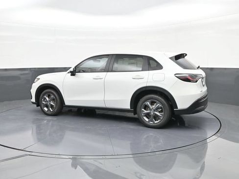 New 2027 Honda HR-V LX image 5