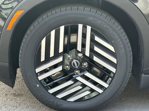 New 2026 Nissan Leaf SV+ w/ Floor Mat Package (SV+) image 33